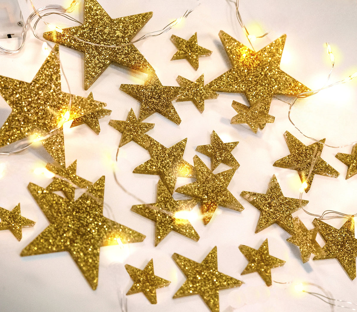 Floating Glowing Gold Stars-Large Sizes-Fills 1 Gallon of Floating Stars and the Transparent Gels for Vases-Including Measured Prep Bag-Option of Submersible Fairy Lights Strings